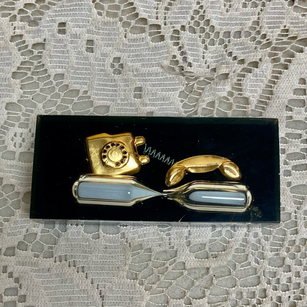 Vintage, Rare, Acrylic Lucite Gold Telephone with Hour Glass Paperweight (F0723 - Picture 2 of 10